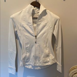 White lululemon jacket